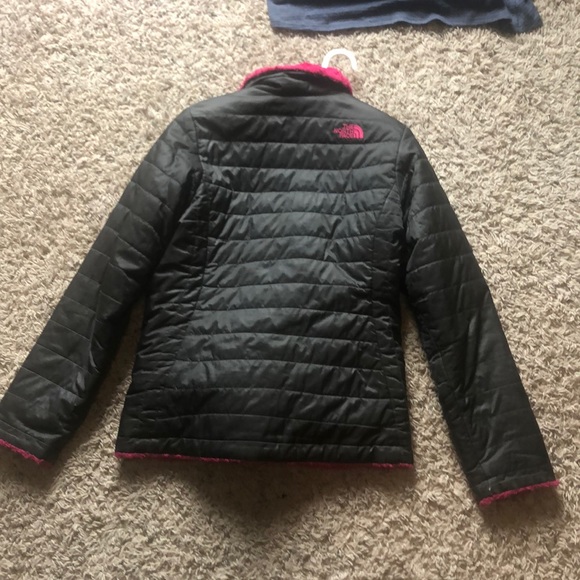 Pink and grey Northface jacket - Picture 2 of 2